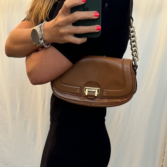 Banana Republic leather small shoulder bag - Picture 3 of 13